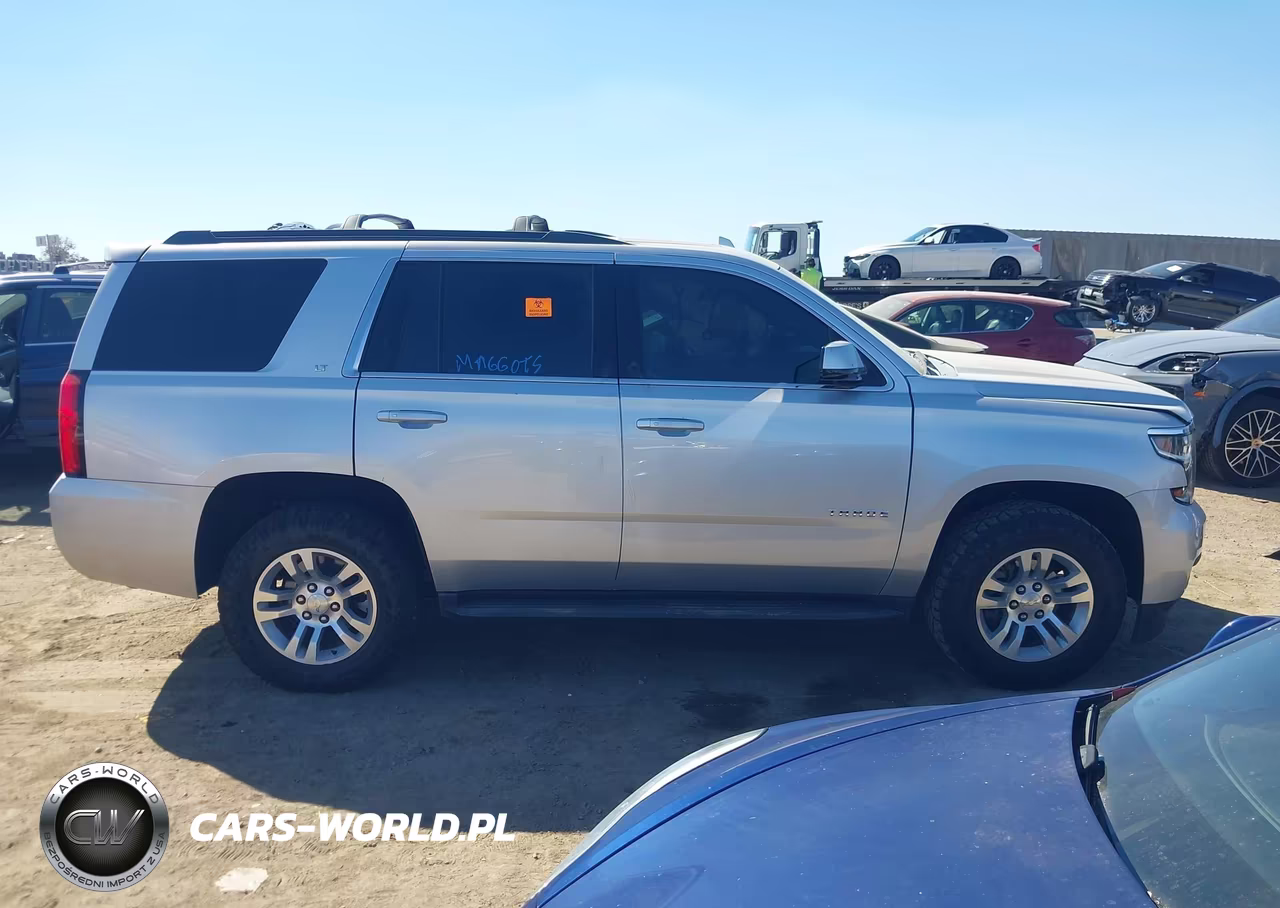 2019 Chevrolet Tahoe Lt VIN:1GNSKBKC4KR310311 - 13