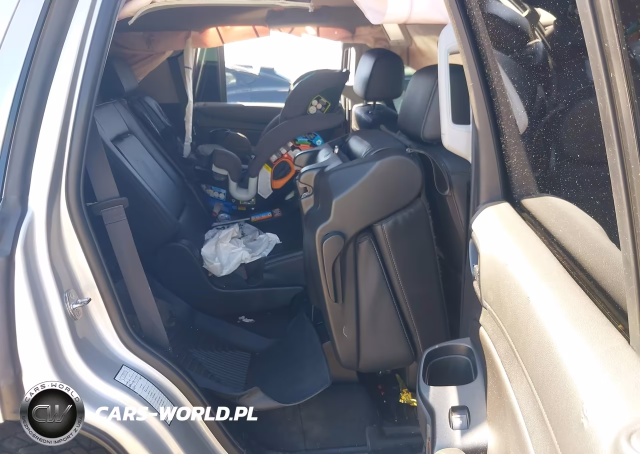 2019 Chevrolet Tahoe Lt VIN:1GNSKBKC4KR310311 - 8