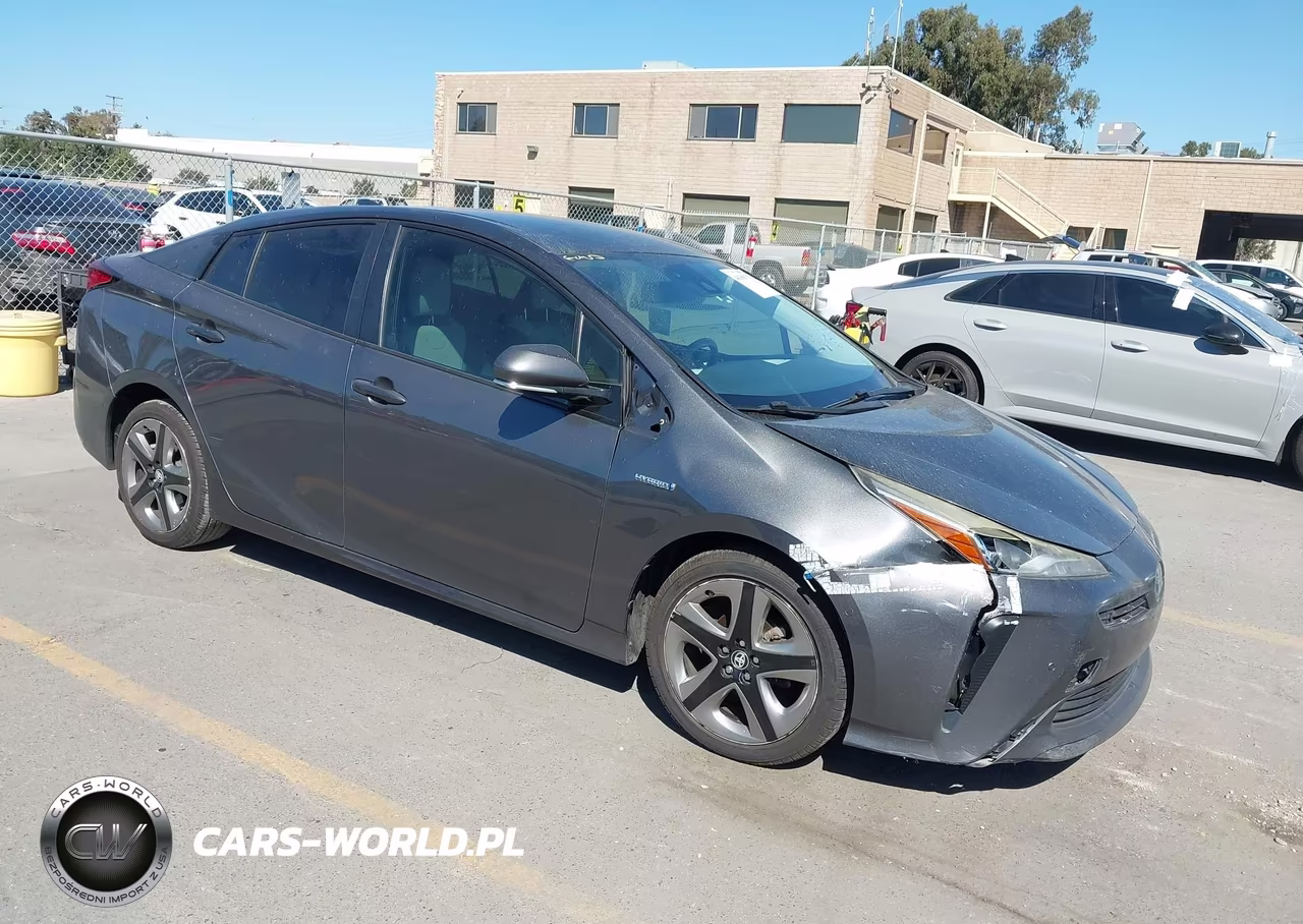 2019 Toyota Prius Xle
