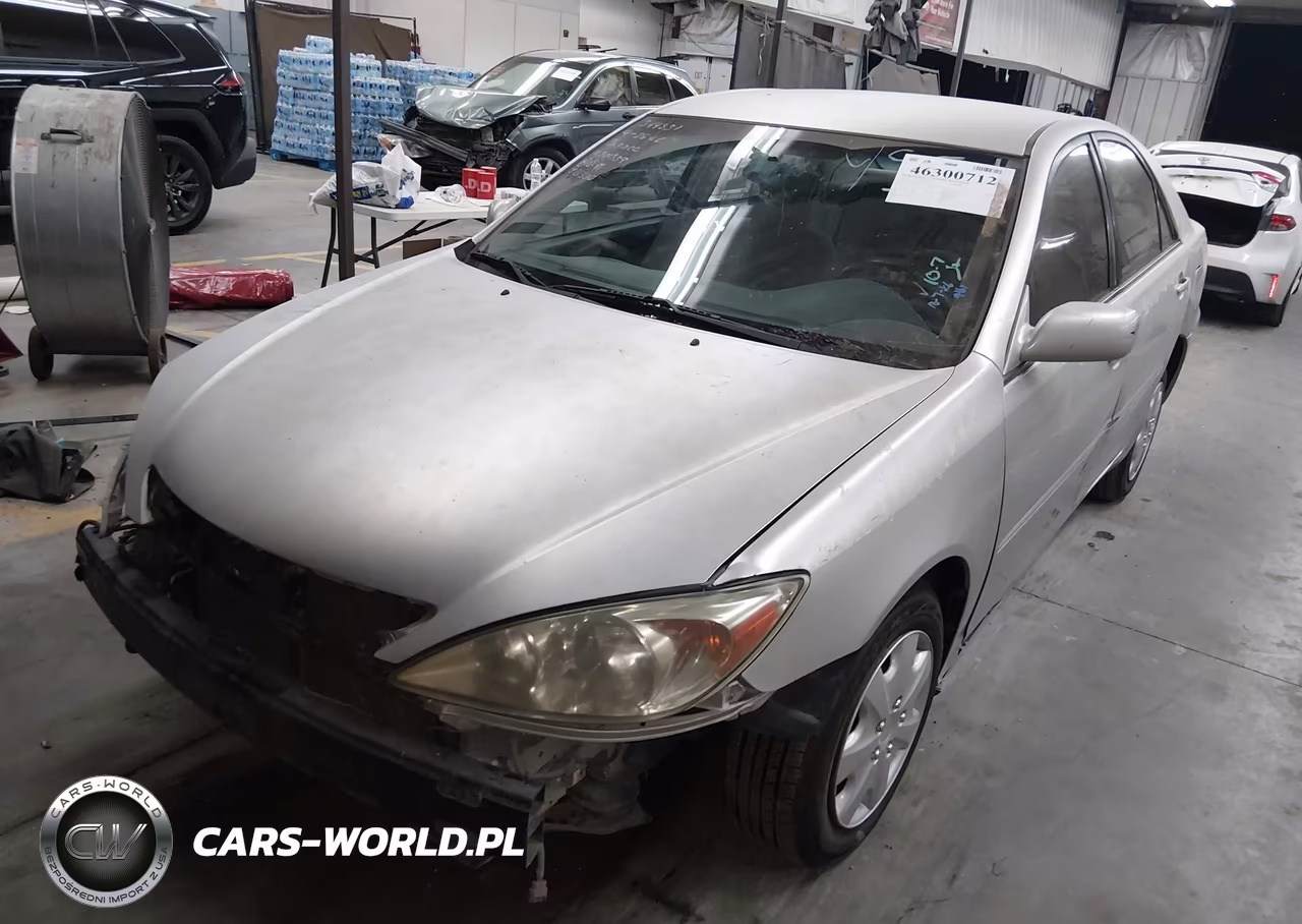 2002 Toyota Camry Le VIN:4T1BE32K92U502359 - 6