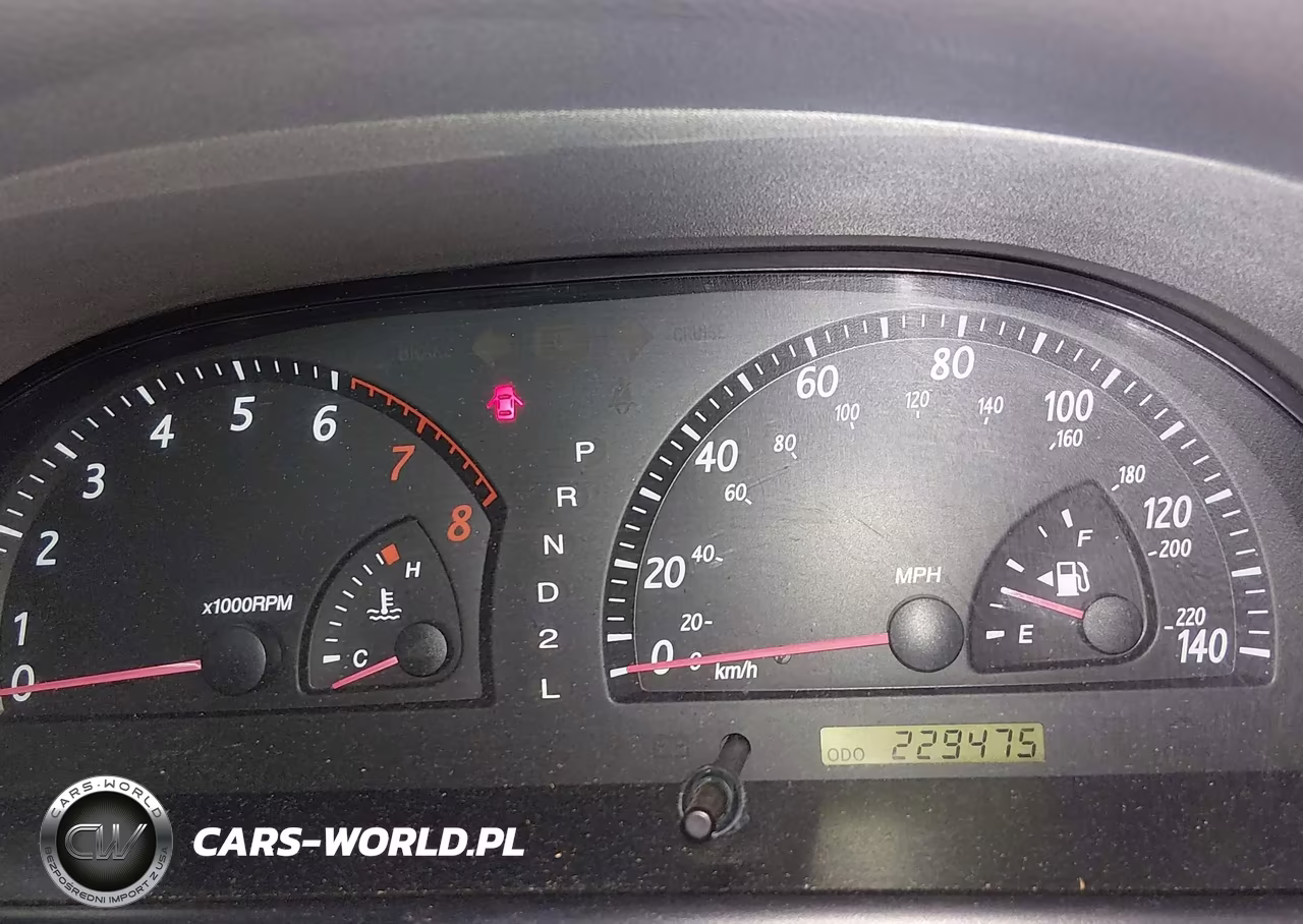 2002 Toyota Camry Le VIN:4T1BE32K92U502359 - 7