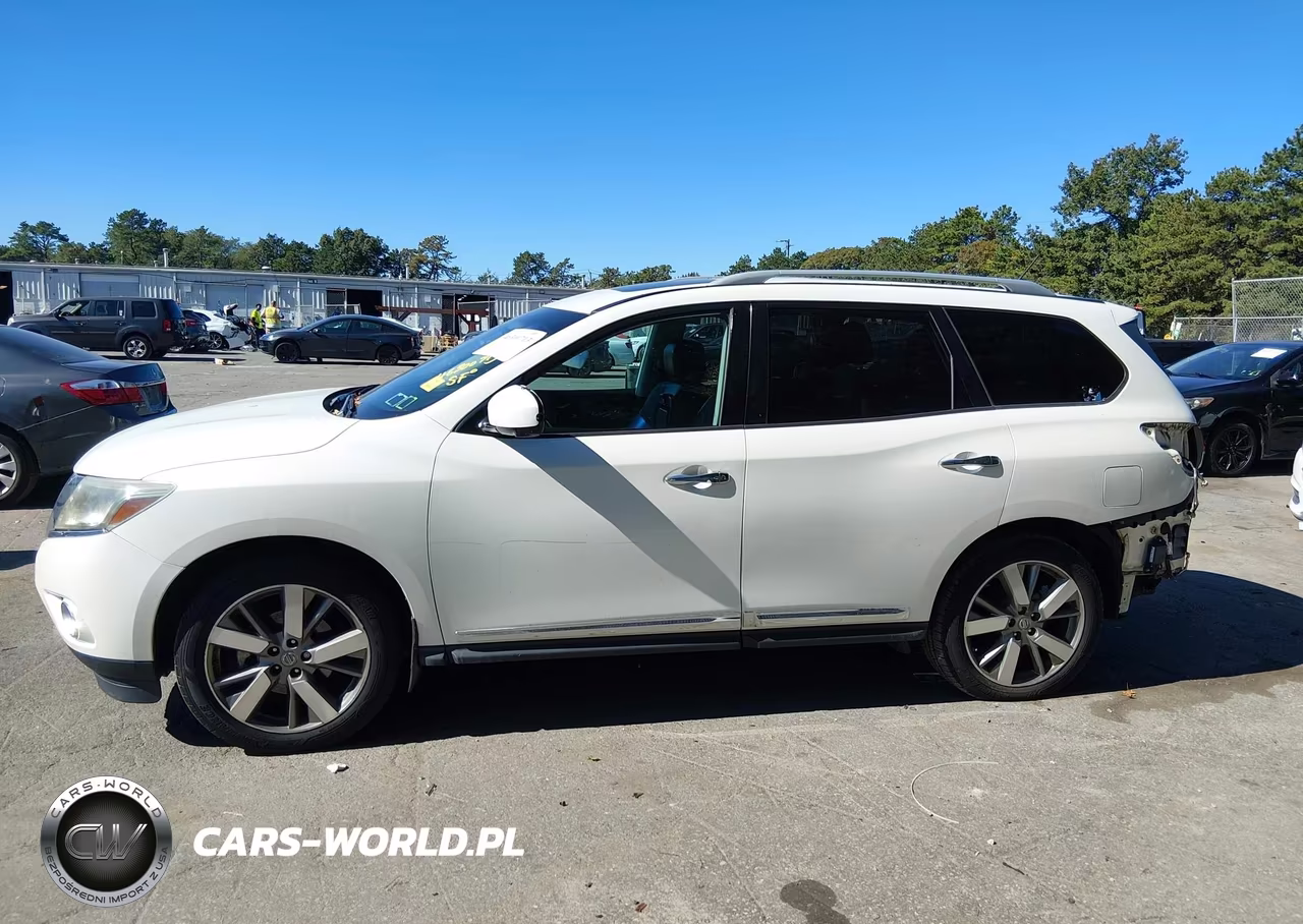 2016 Nissan Pathfinder Platinum VIN:5N1AR2MMXGC636514 - 15