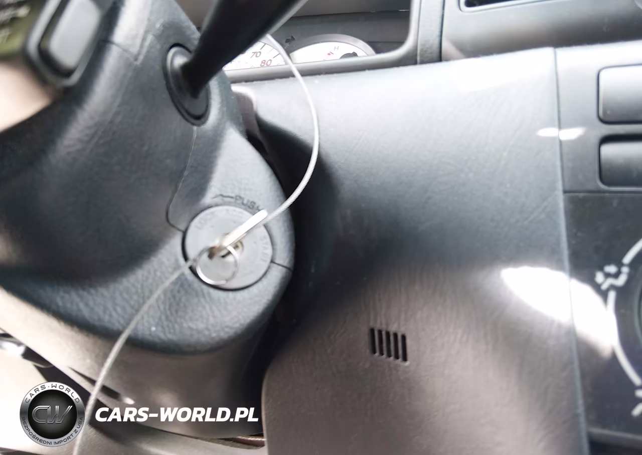 2003 Toyota Corolla S VIN:1NXBR32E73Z080348 - 11