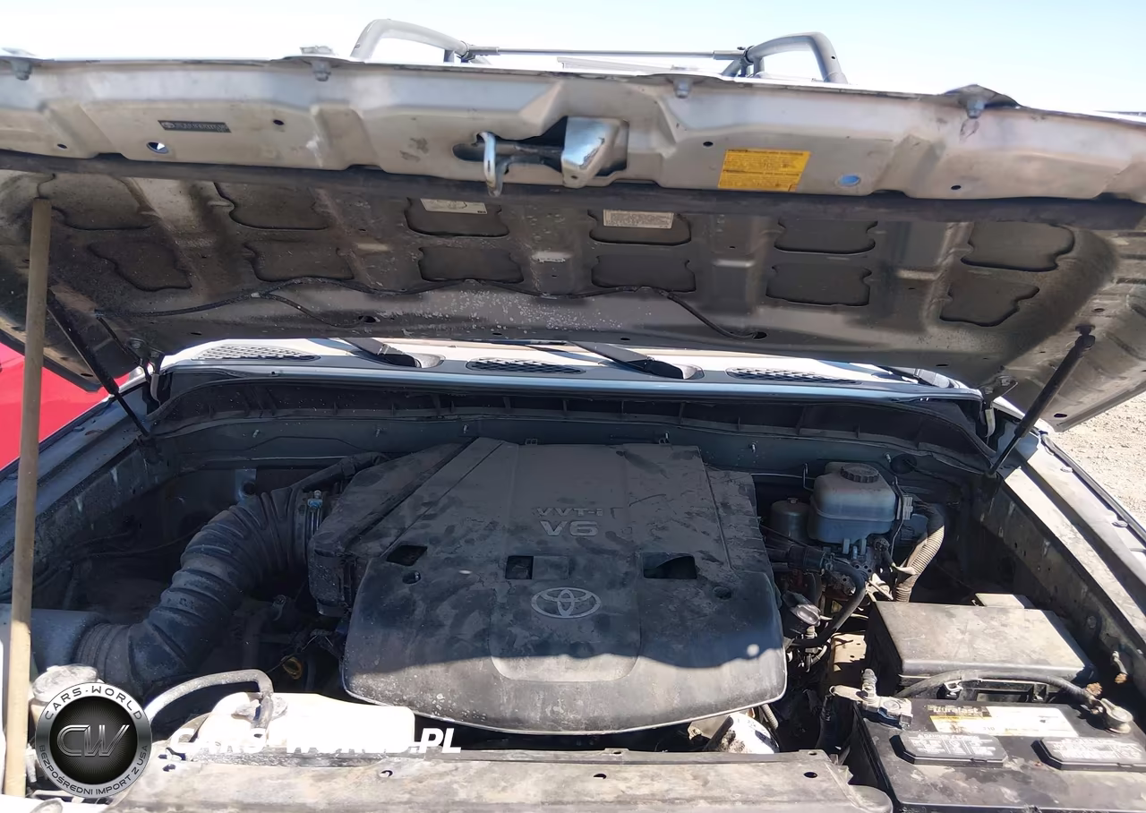 2007 Toyota Fj Cruiser VIN:JTEZU11F870005389 - 10