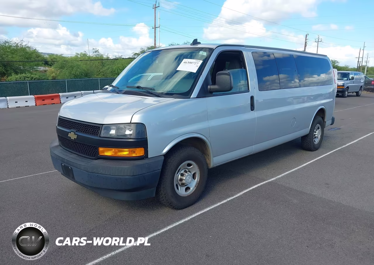 2018 Chevrolet Express 3500 Ls VIN:1GAZGNFG4J1299324 - 2