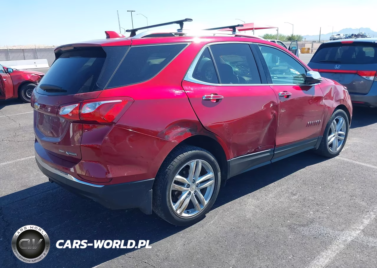 2018 Chevrolet Equinox Premier VIN:3GNAXWEX7JS505477 - 4