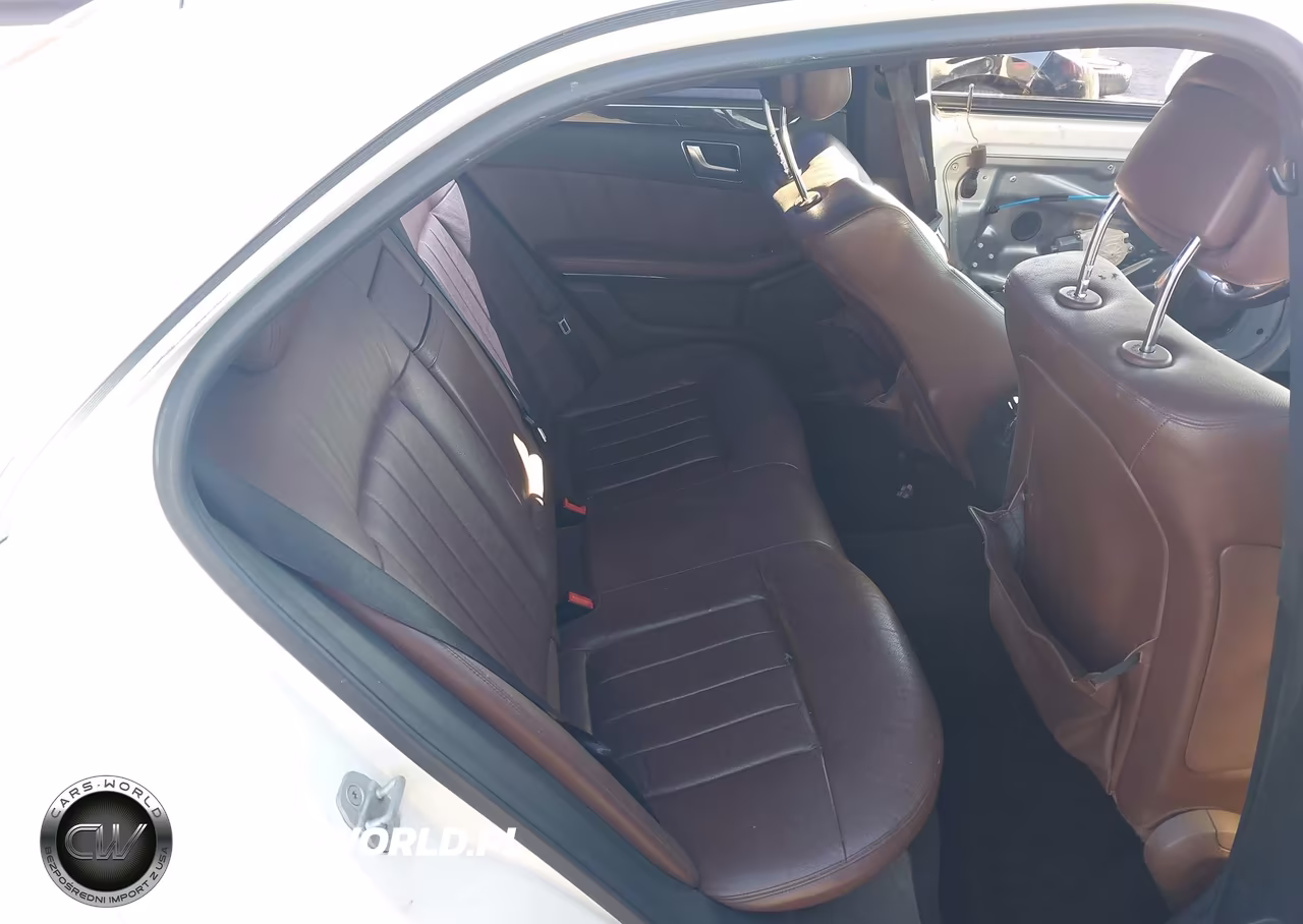2014 Mercedes-Benz E 350 VIN:WDDHF5KB4EA825463 - 8