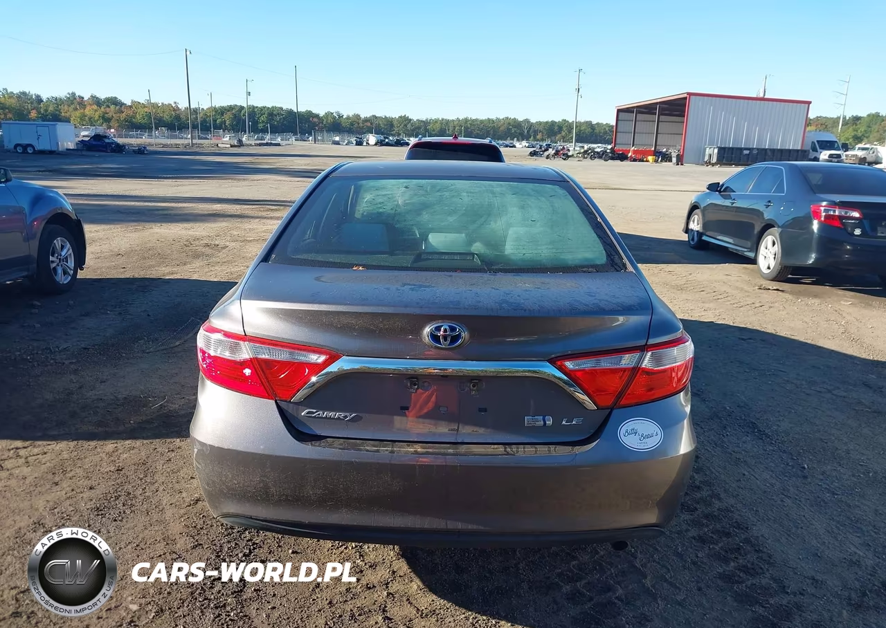 2015 Toyota Camry Hybrid Le VIN:4T1BD1FK9FU172102 - 16