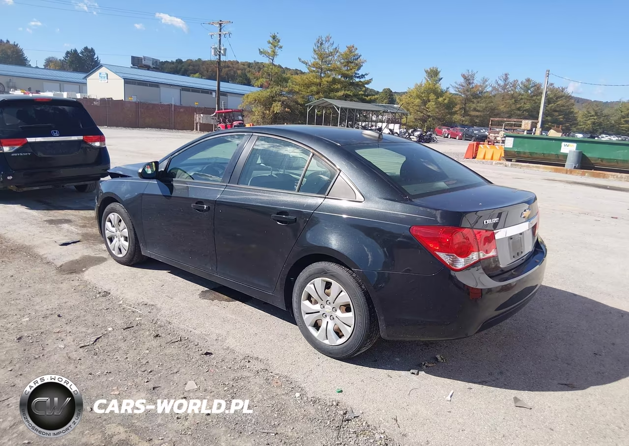 2016 Chevrolet Cruze Limited Ls Auto VIN:1G1PC5SG4G7194393 - 3