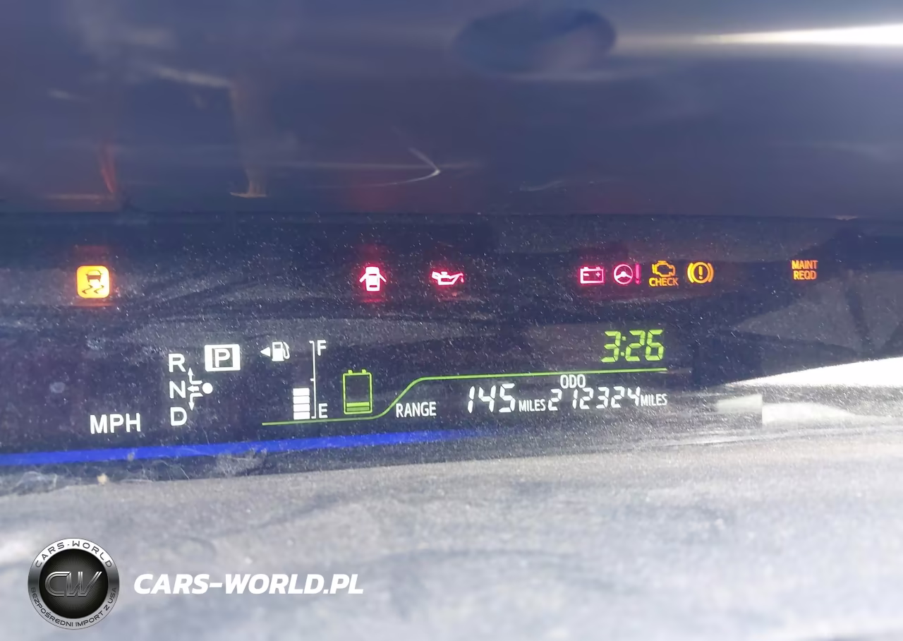 2013 Toyota Prius V Three VIN:JTDZN3EU7D3194066 - 7