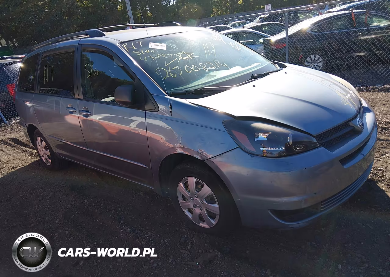2004 Toyota Sienna Le – zdjęcie 1 z 11