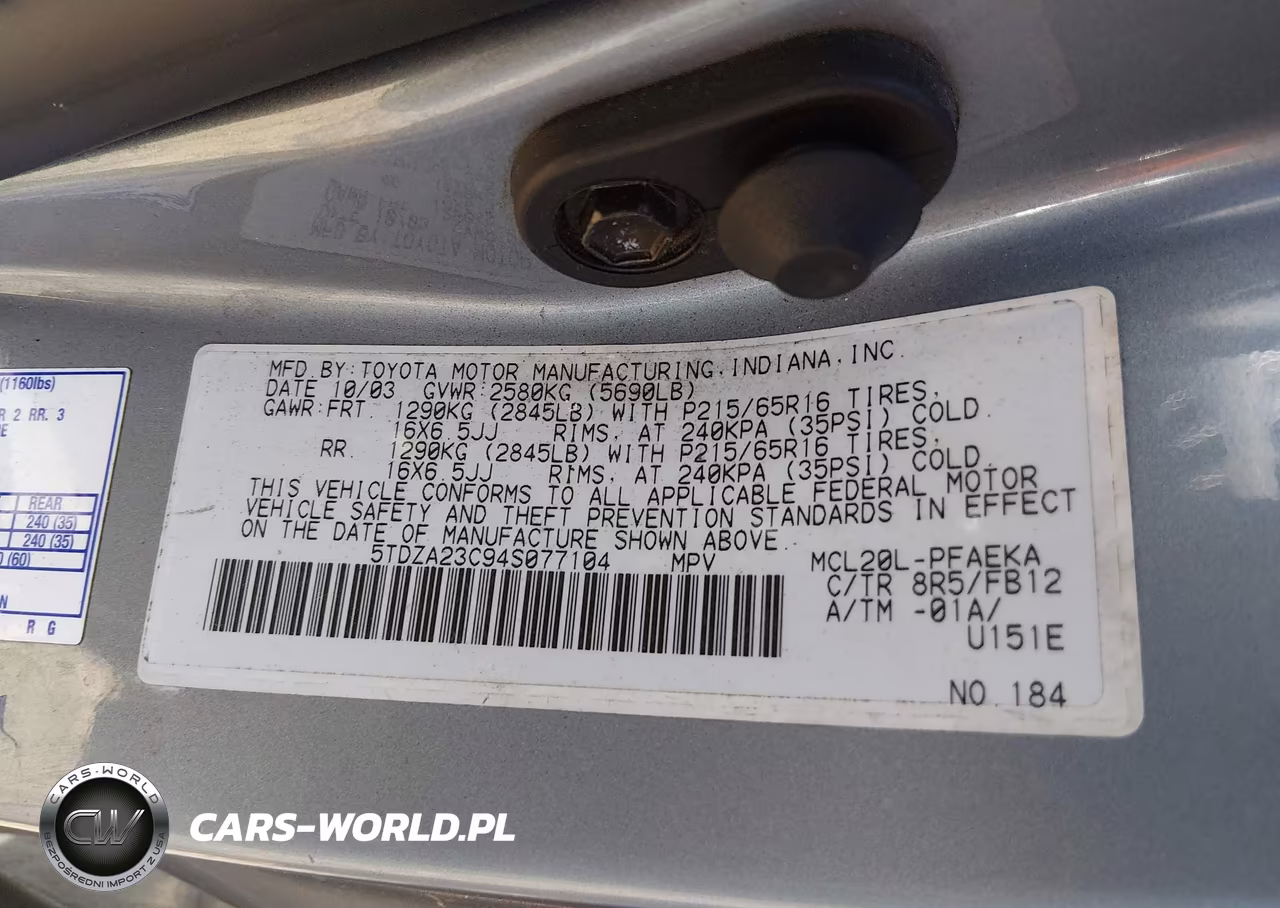 2004 Toyota Sienna Le VIN:5TDZA23C94S077104 - 9
