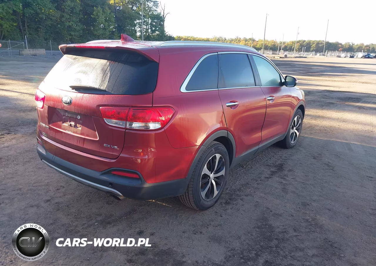 2017 Kia Sorento 3.3L Ex VIN:5XYPH4A51HG222674 - 4