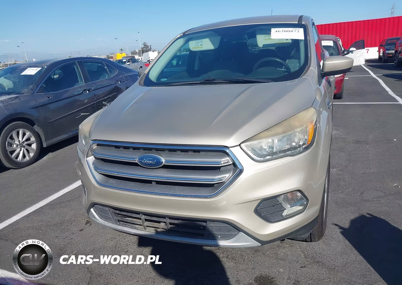 2017 Ford Escape Se VIN:1FMCU0GD0HUE53447 - 6