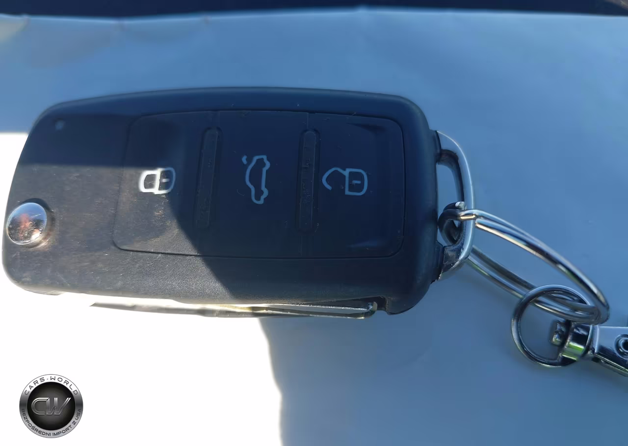 2012 Volkswagen Gti 2-Door Autobahn VIN:WVWFD7AJ6CW325171 - 11