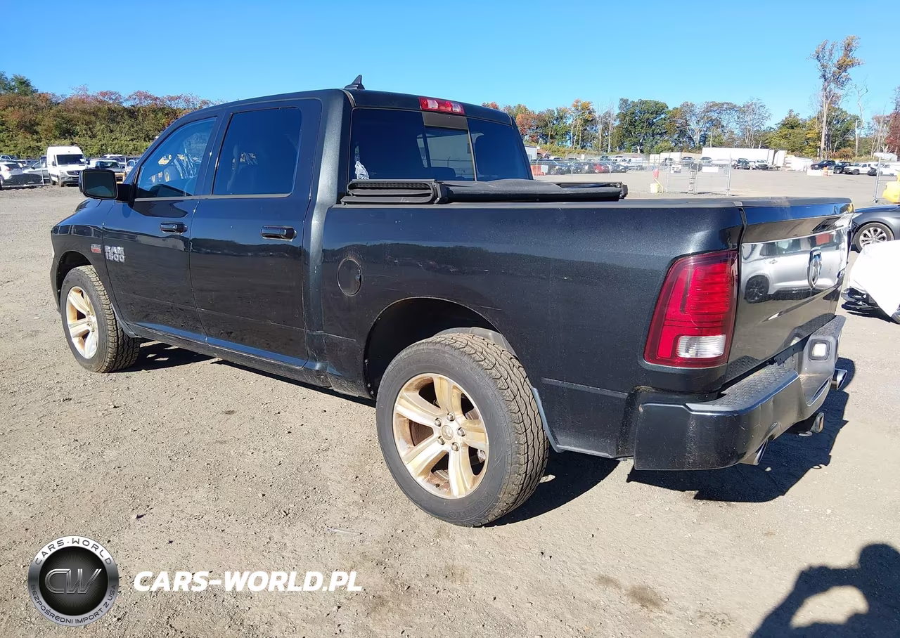 2015 Ram 1500 Sport VIN:1C6RR7MT9FS625897 - 3