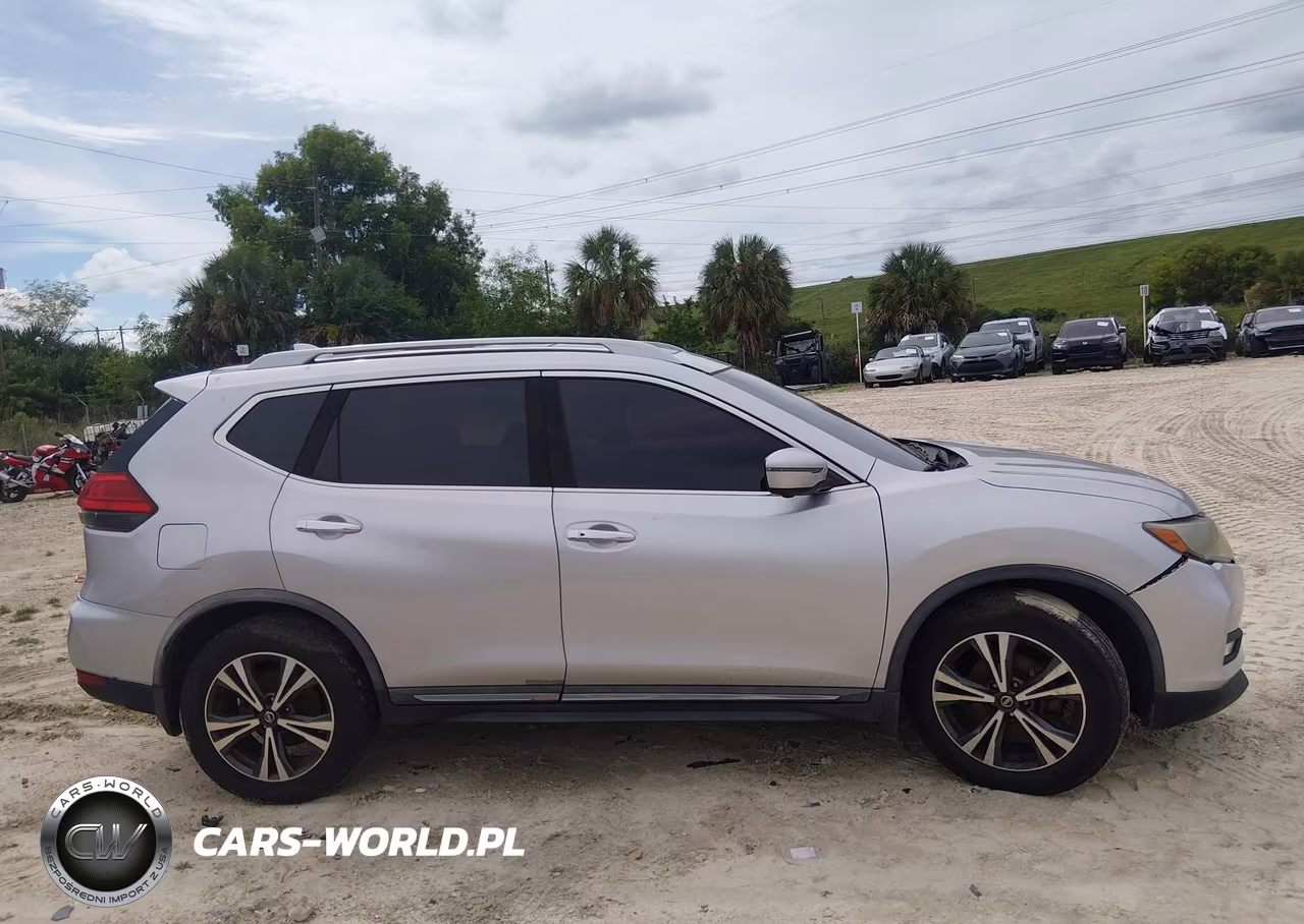 2017 Nissan Rogue Sl VIN:5N1AT2MT0HC886550 - 13