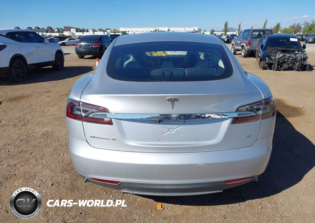 2013 Tesla Model S VIN:5YJSA1CN0DFP19792 - 15