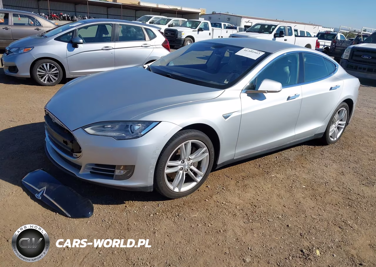 2013 Tesla Model S VIN:5YJSA1CN0DFP19792 - 2