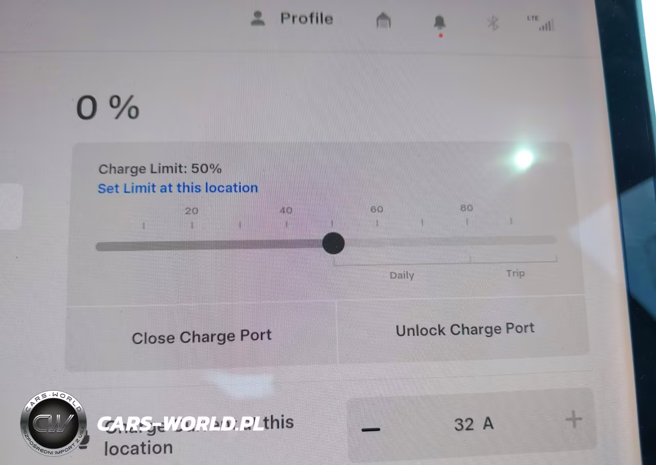 2020 Tesla Model 3 Standard Range Plus Rear-Wheel Drive-Standard Range Rear-Wheel Drive VIN:5YJ3E1EA6LF644601 - 18