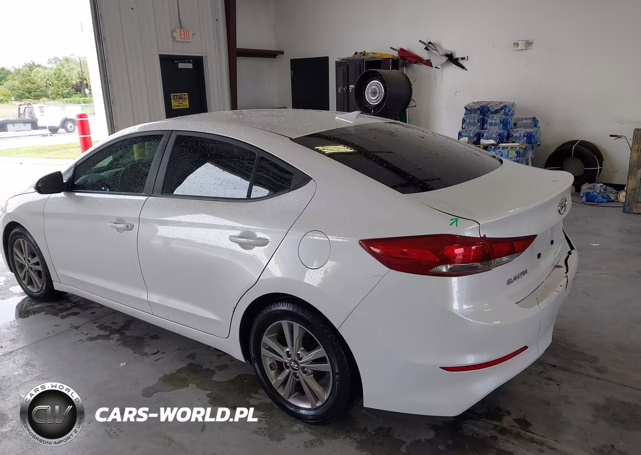 2017 Hyundai Elantra Se VIN:5NPD84LFXHH170723 - 3