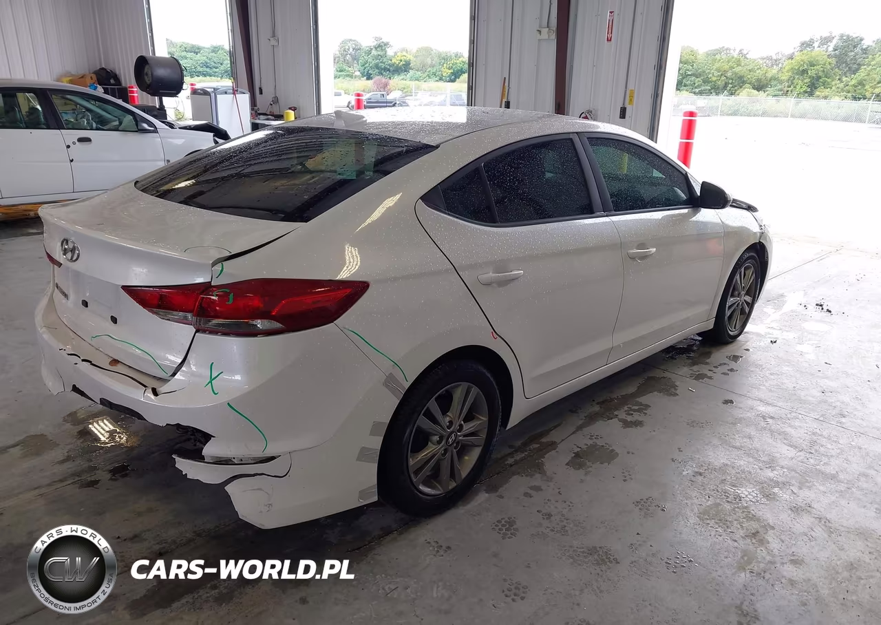 2017 Hyundai Elantra Se VIN:5NPD84LFXHH170723 - 4
