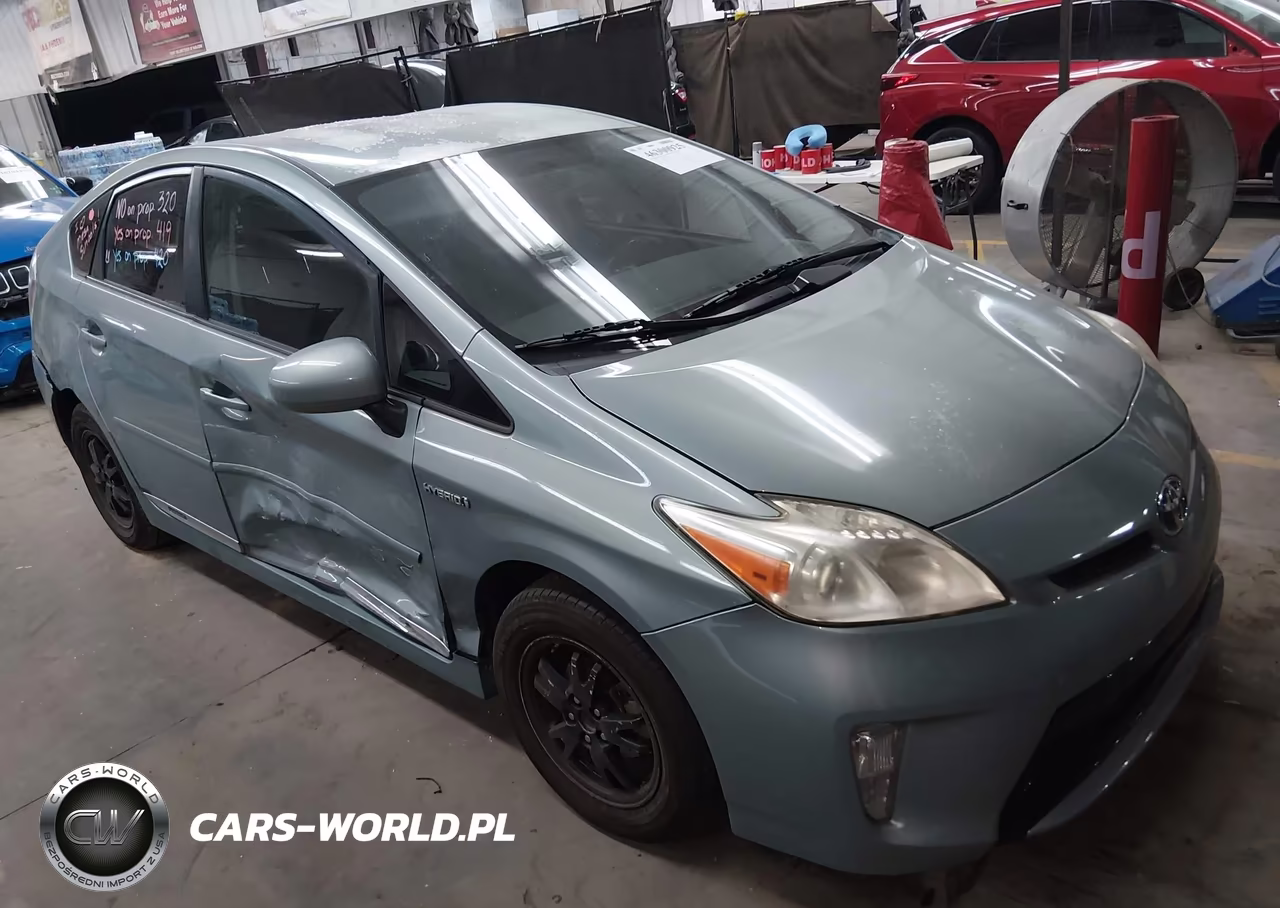 2012 Toyota Prius Two
