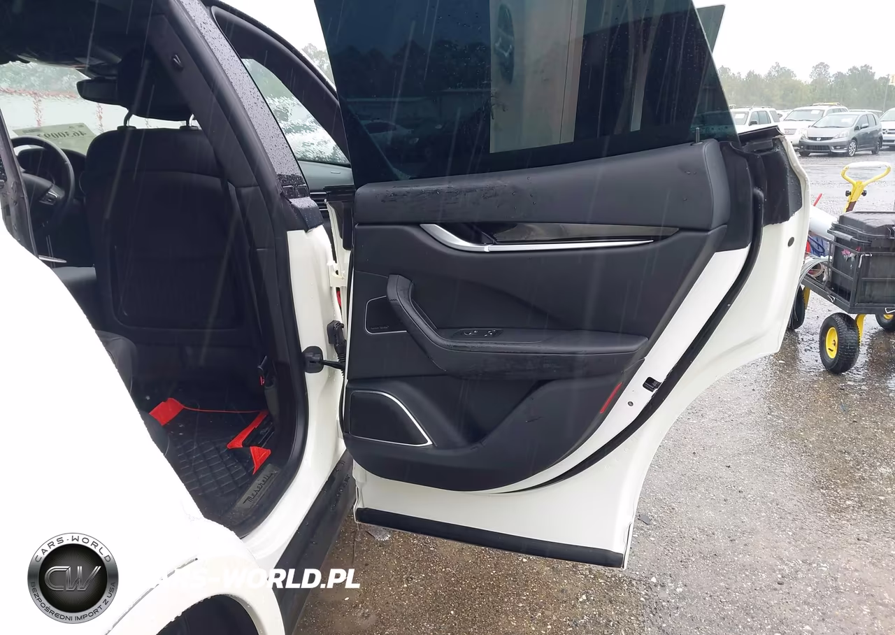 2022 Maserati Levante Modena VIN:ZN661YUM1NX404568 - 8