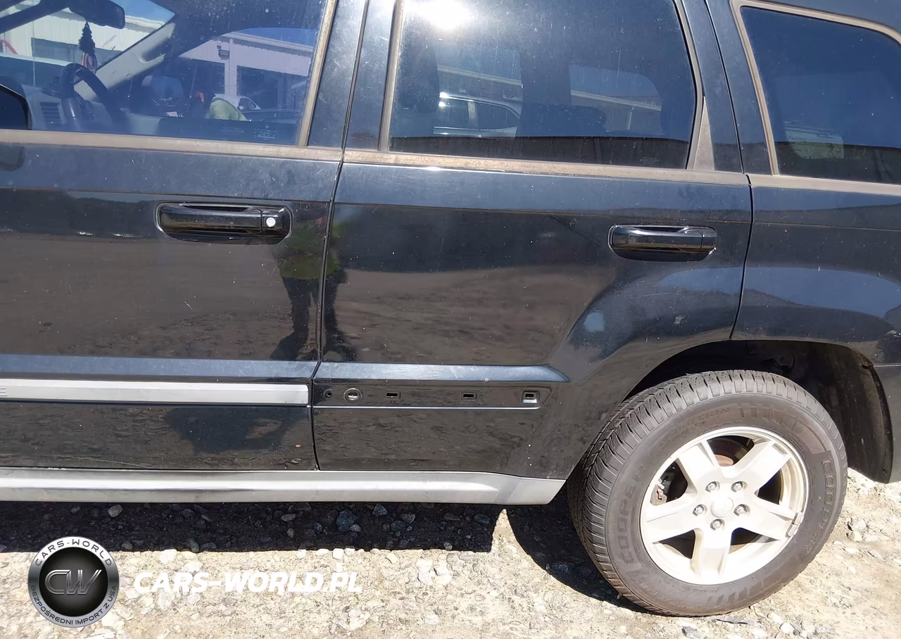 2007 Jeep Grand Cherokee Laredo VIN:1J8HR48P07C522162 - 6