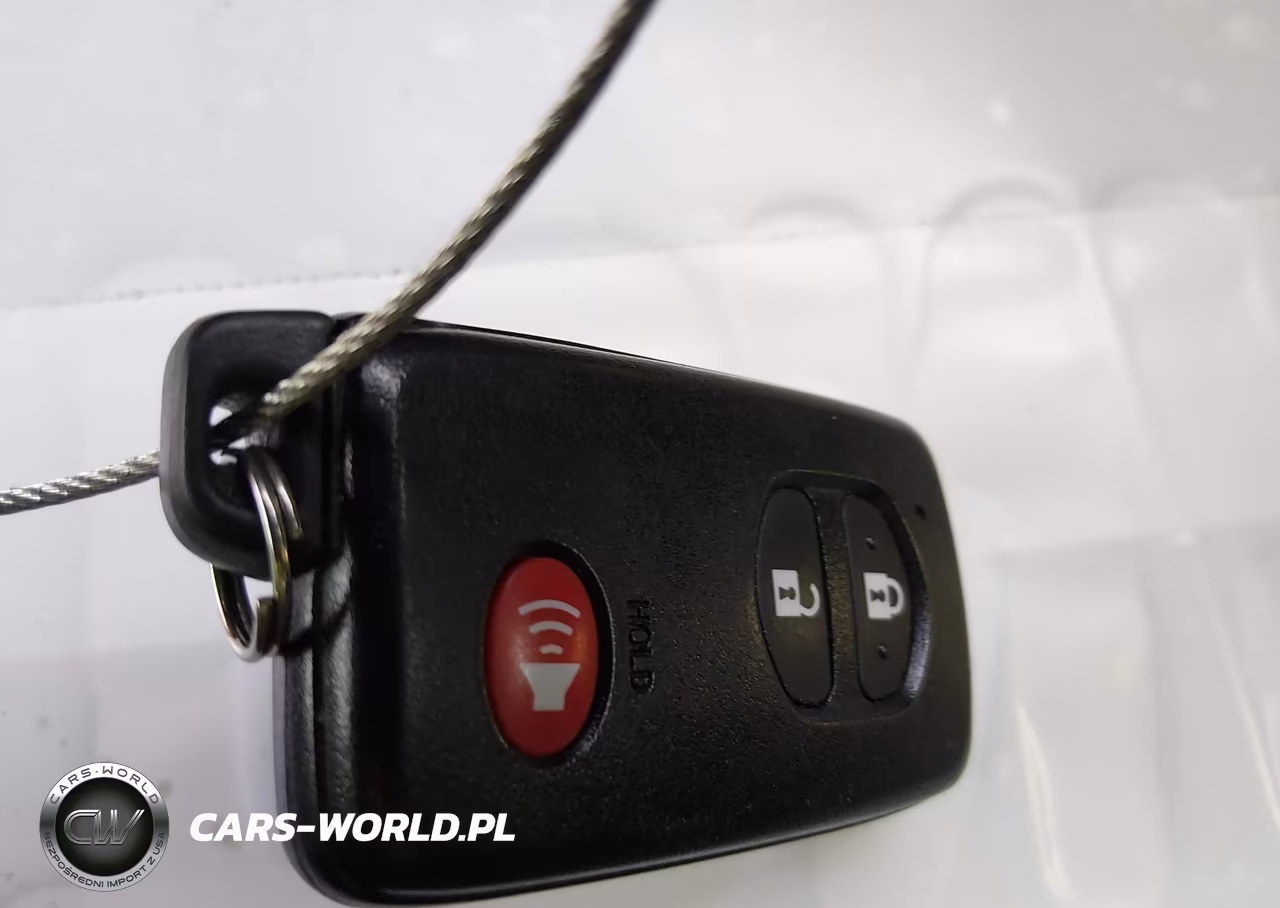 2015 Toyota Prius Three VIN:JTDKN3DU6F0414983 - 11