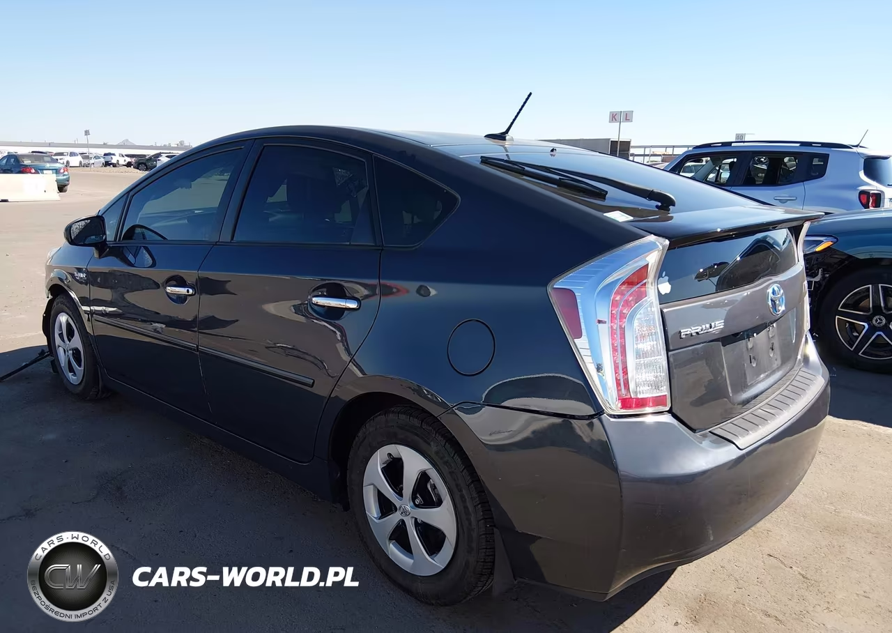 2015 Toyota Prius Three VIN:JTDKN3DU6F0414983 - 3