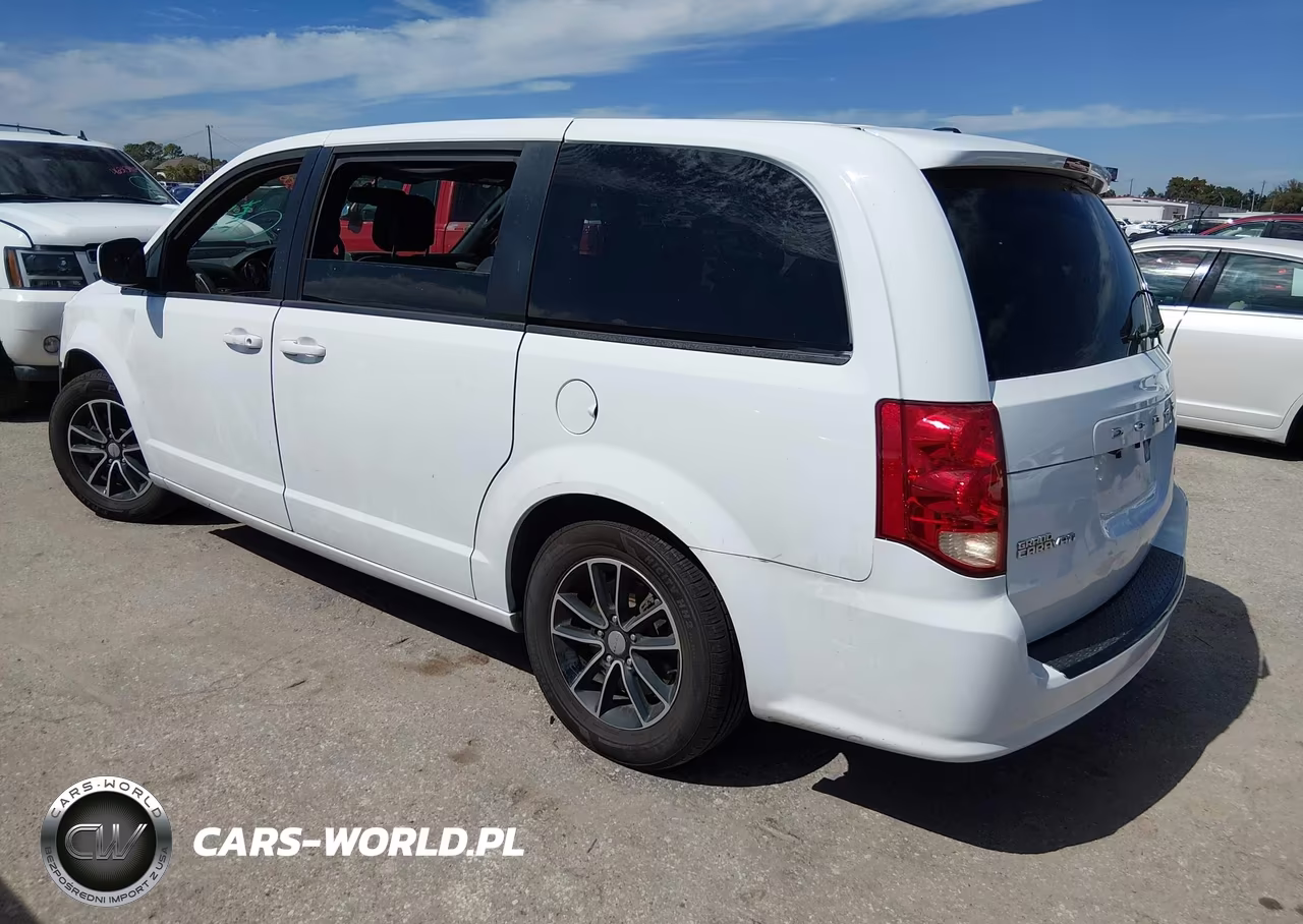 2018 Dodge Grand Caravan Se Plus VIN:2C4RDGBG6JR201150 - 3