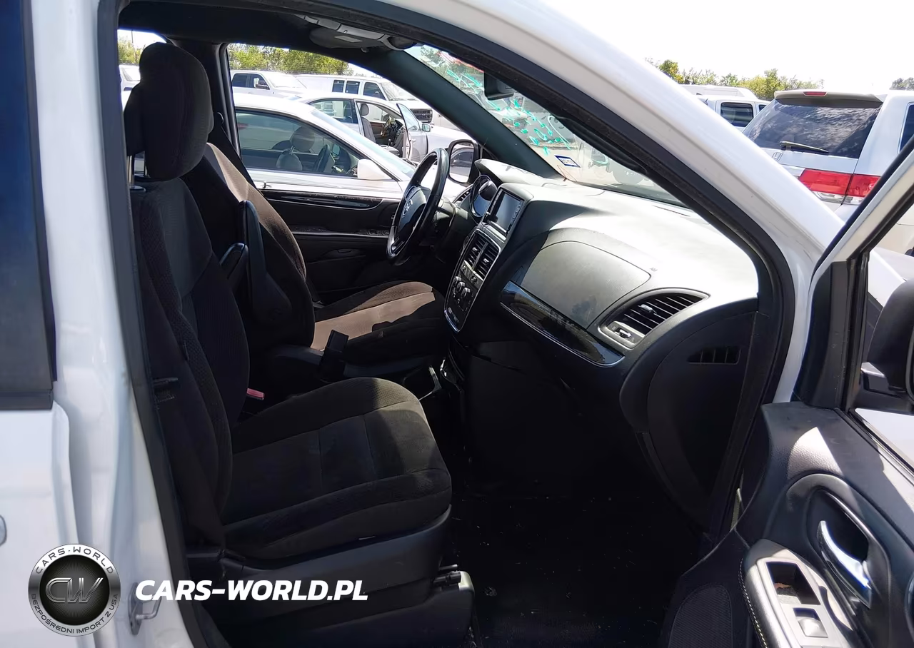 2018 Dodge Grand Caravan Se Plus VIN:2C4RDGBG6JR201150 - 5