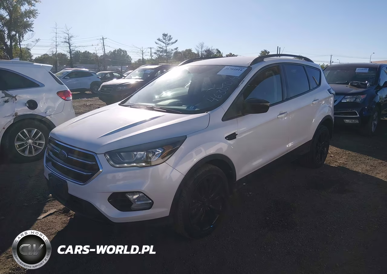 2018 Ford Escape Se VIN:1FMCU9GD0JUB33152 - 2