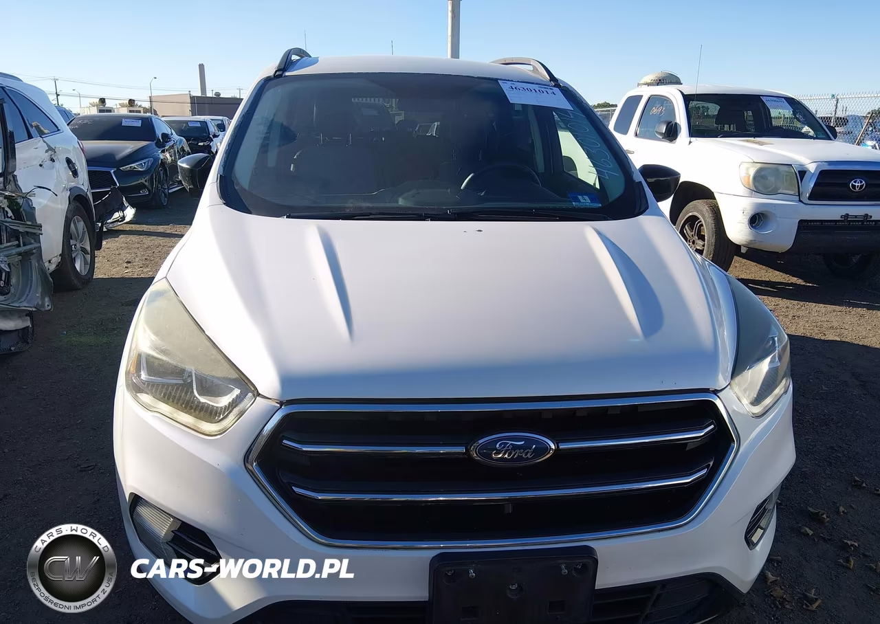 2018 Ford Escape Se VIN:1FMCU9GD0JUB33152 - 6