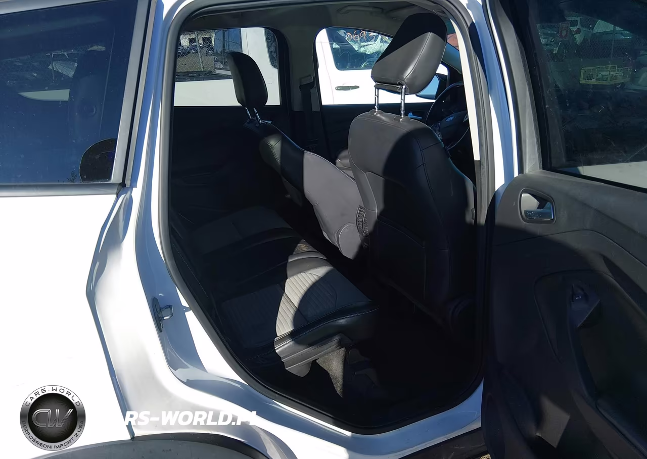 2018 Ford Escape Se VIN:1FMCU9GD0JUB33152 - 8