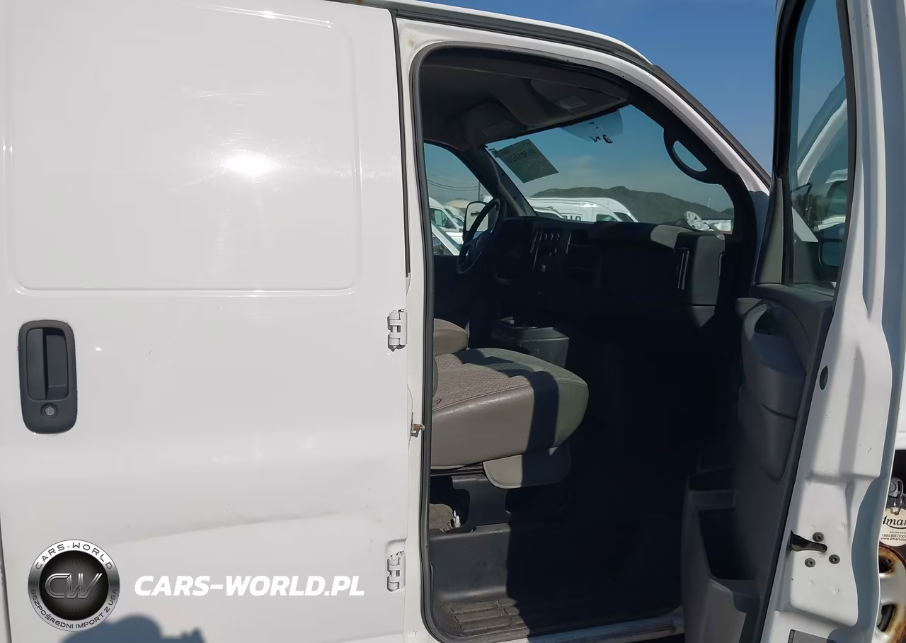 2013 GMC Savana 2500 Work Van VIN:1GTW7GCA4D1154536 - 5