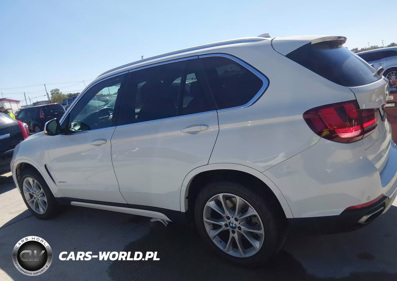 2017 BMW X5 xDrive50I VIN:5UXKR6C35H0J84935 - 14