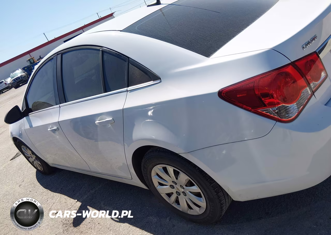 2011 Chevrolet Cruze Ls VIN:1G1PC5SHXB7116332 - 14