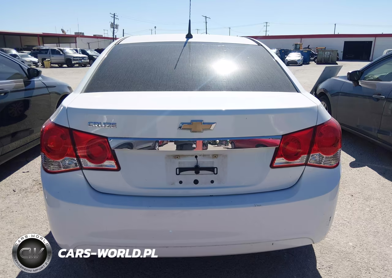 2011 Chevrolet Cruze Ls VIN:1G1PC5SHXB7116332 - 16