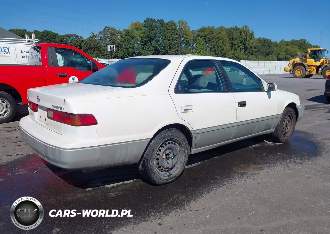 1997 Toyota Camry Le VIN:4T1BG22K9VU787444 - 4