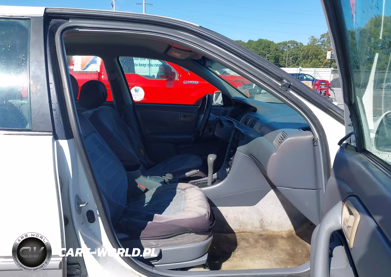 1997 Toyota Camry Le VIN:4T1BG22K9VU787444 - 5