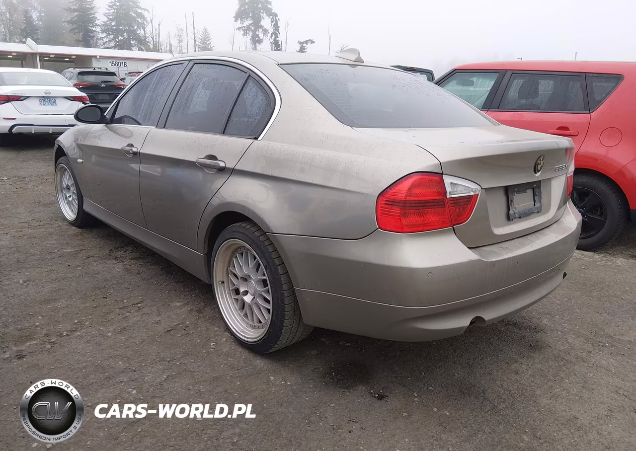 2007 BMW 335Xi VIN:WBAVD53517AV14553 - 3