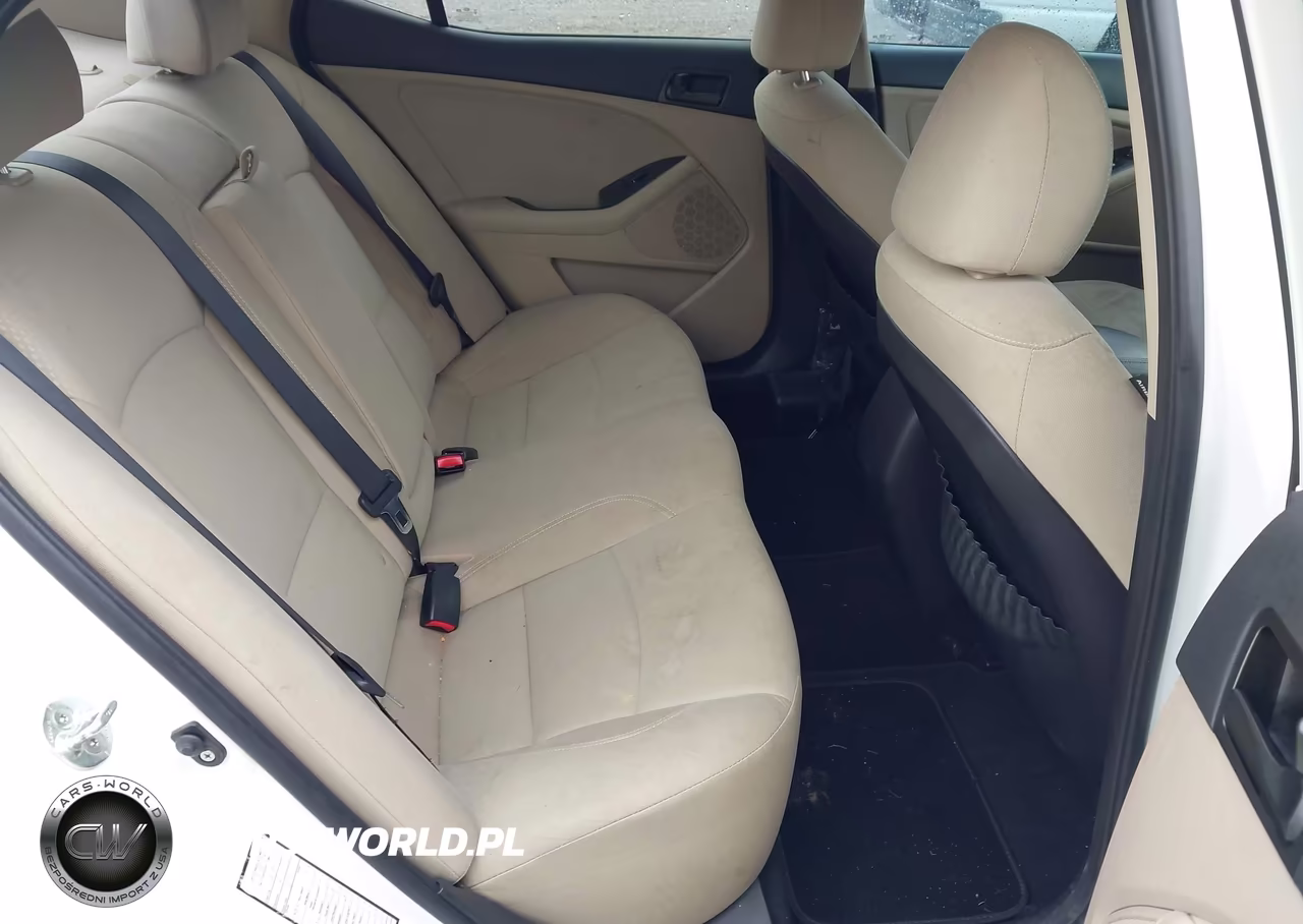 2015 Kia Optima Lx VIN:KNAGM4A7XF5615878 - 8