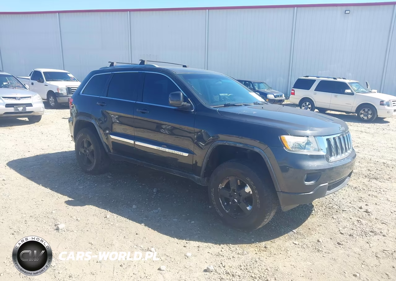 2011 Jeep Grand Cherokee Laredo VIN:1J4RS4GG8BC579679 - 1