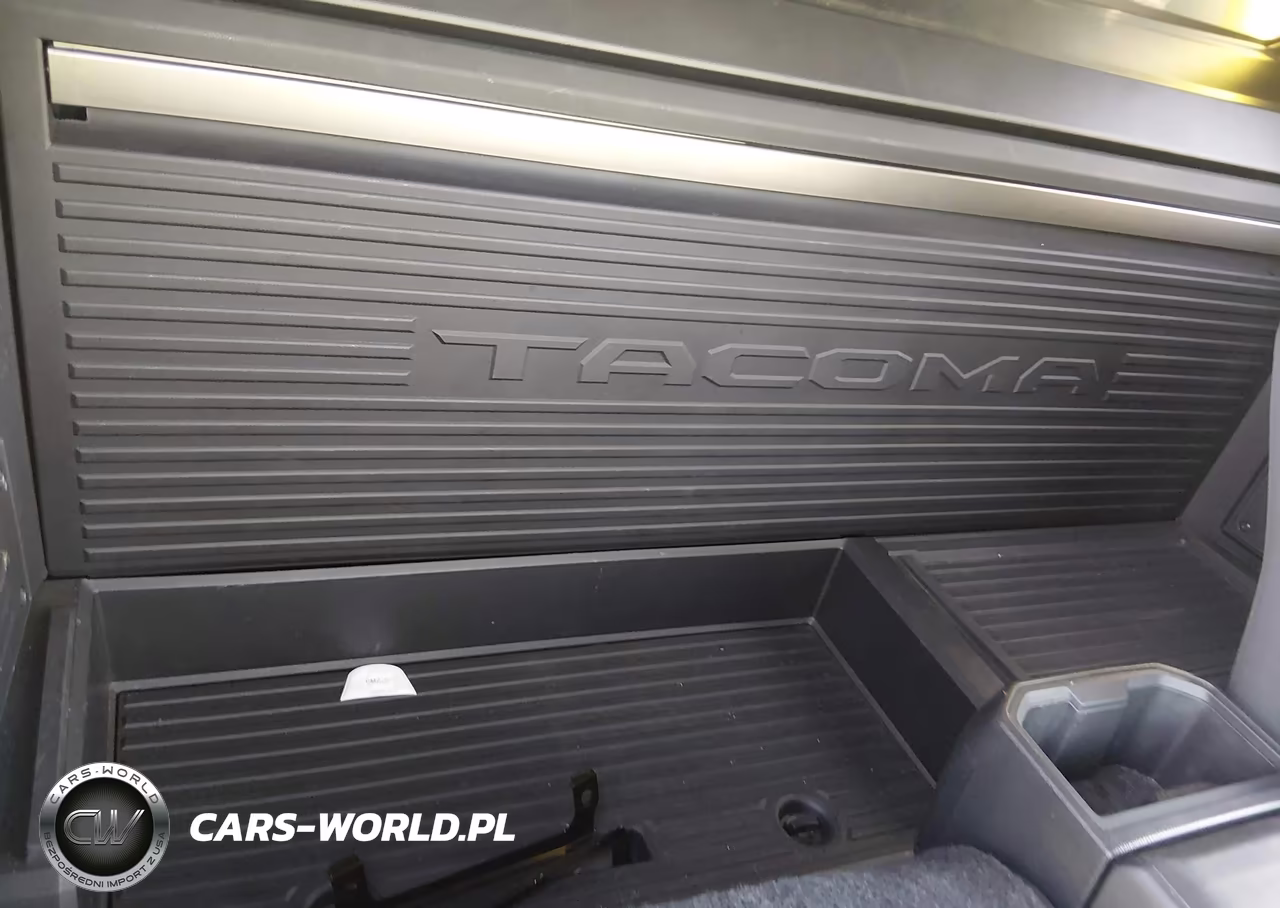 2025 Toyota Tacoma Sr VIN:3TYJDAHN0ST038492 - 8