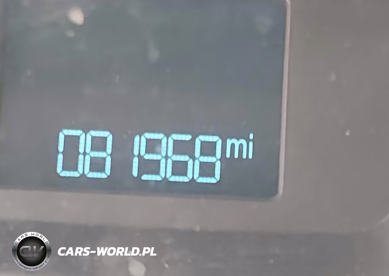 2019 Ford Transit-250 VIN:1FTYR3XM2KKB50802 - 15