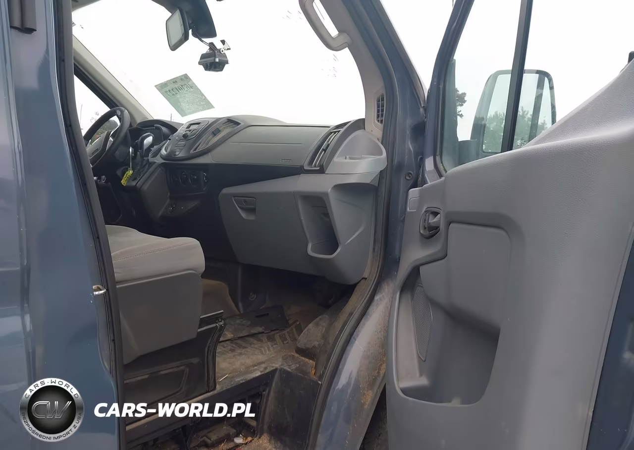 2019 Ford Transit-250 VIN:1FTYR3XM5KKB89481 - 5