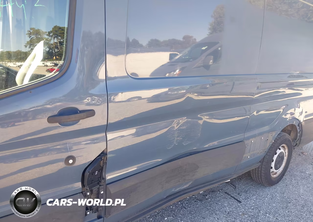 2019 Ford Transit-250 VIN:1FTYR3XM5KKB89481 - 6
