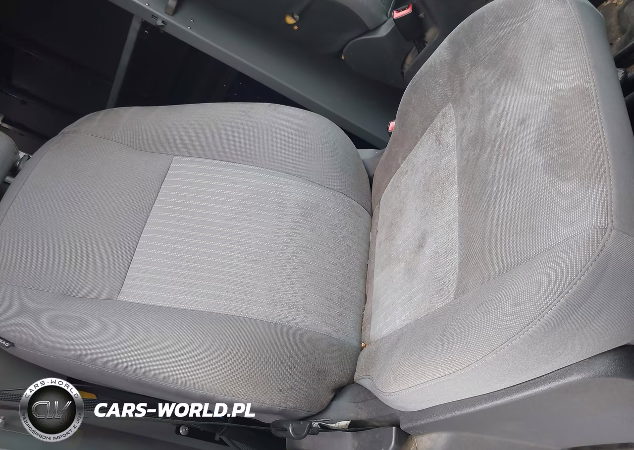 2019 Ford Transit-250 VIN:1FTYR3XM5KKB89481 - 8